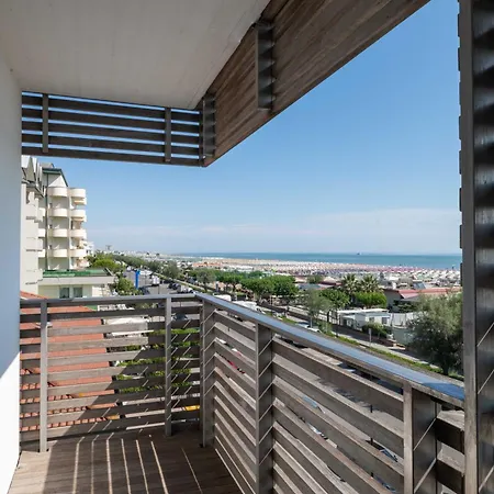Otel Kiss Beachfront & Restaurant Cervia