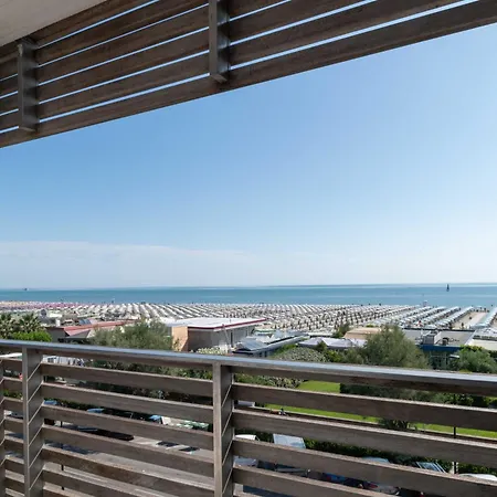 Otel Kiss Beachfront & Restaurant Cervia